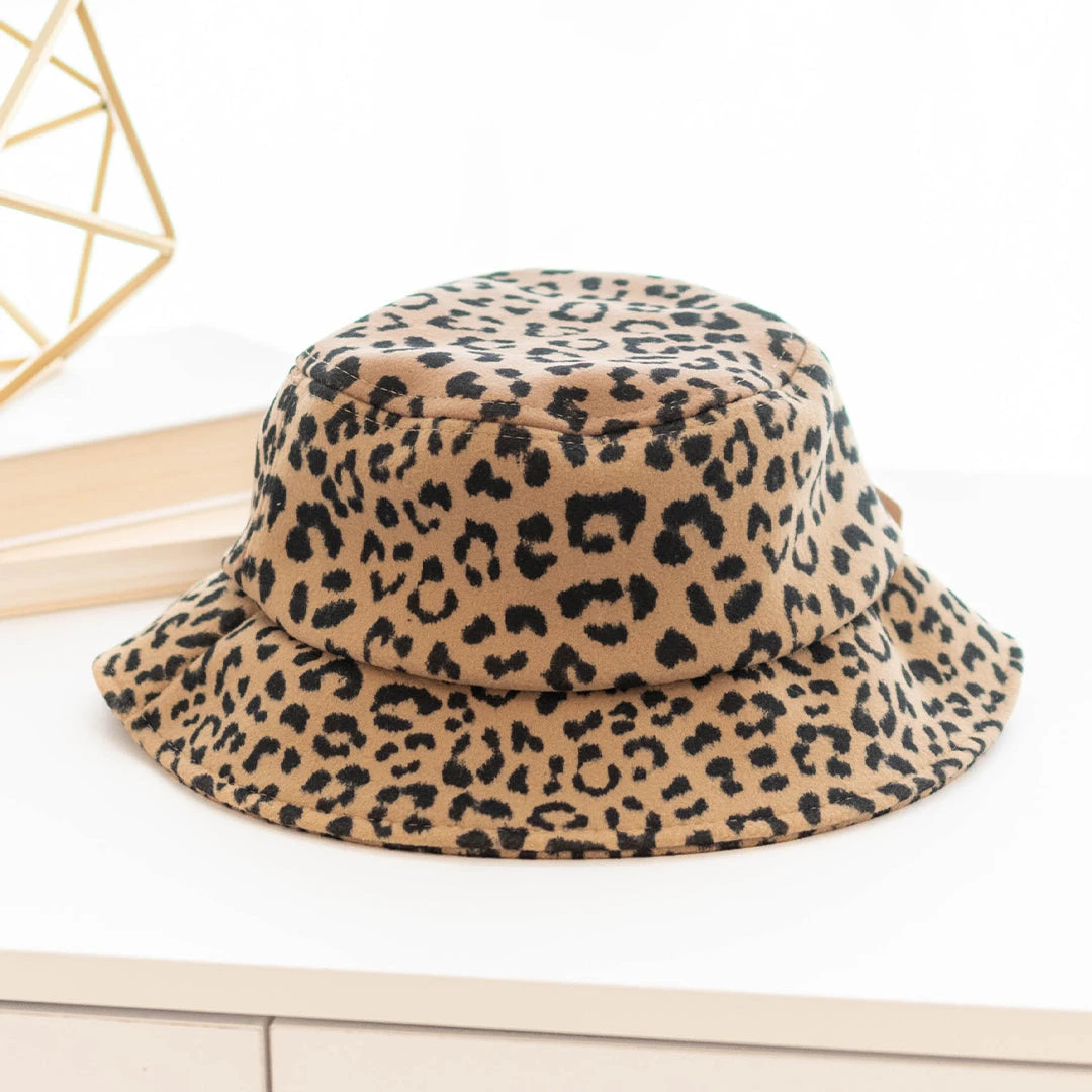 Something Spotty Hat, Brown 3 Something Spotty Hat, Brown - Image 3