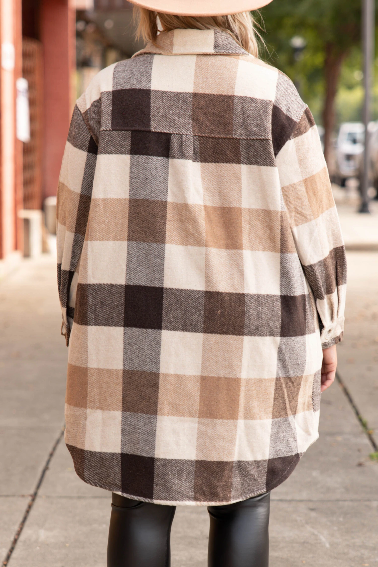 At The Ritz Coat, Camel 5 At The Ritz Coat, Camel - Image 5