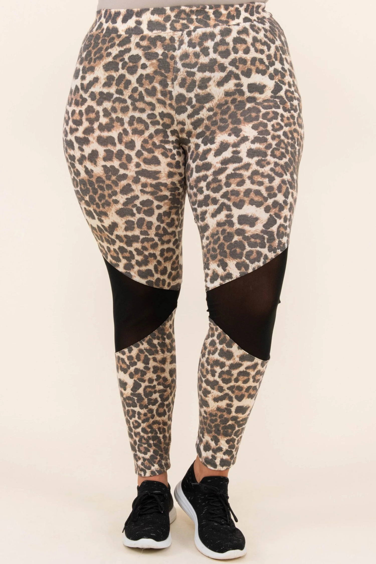 Freely To Move Leggings, Taupe 2 Freely To Move Leggings, Taupe - Image 2