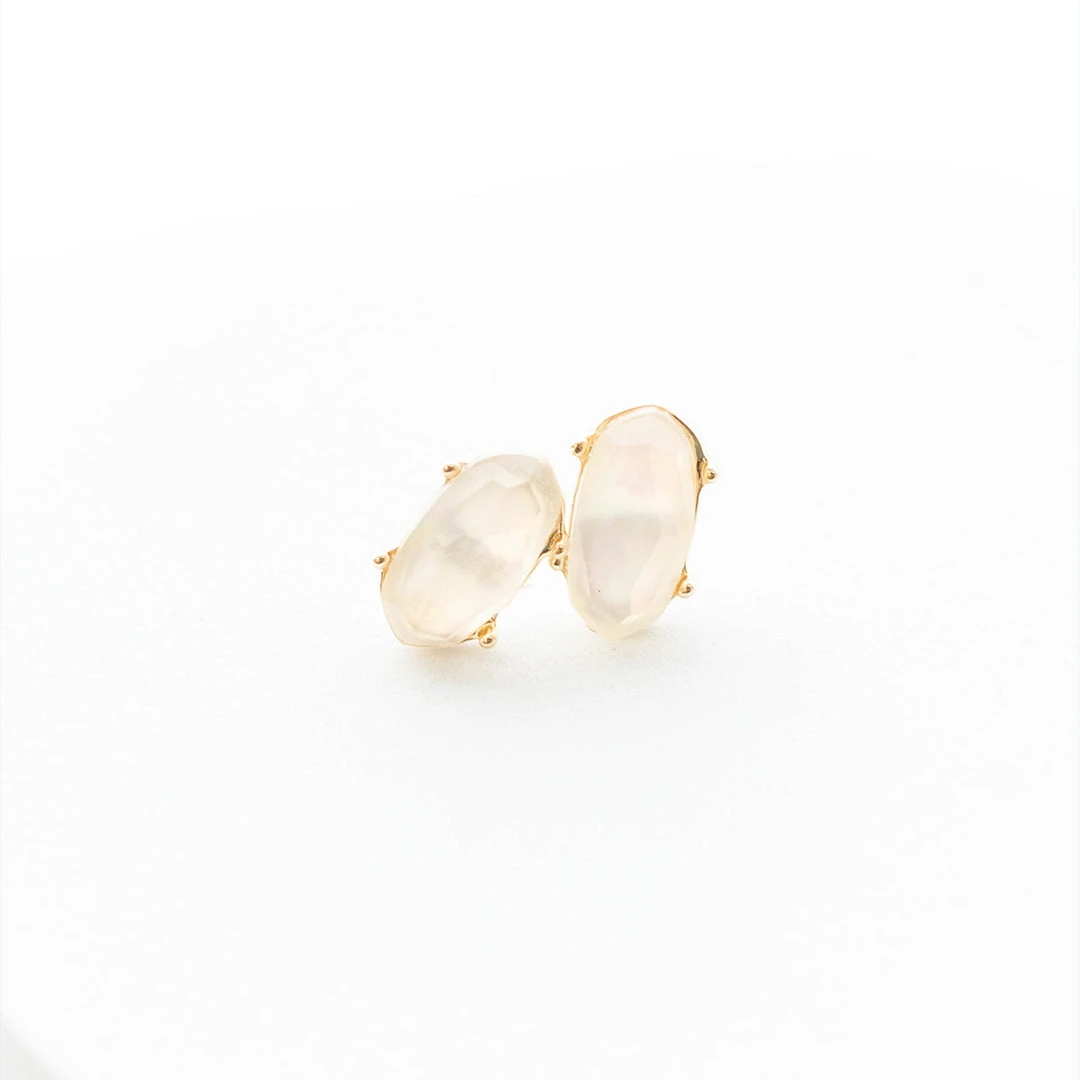 Crystalline Beauty Earrings, White 4 Crystalline Beauty Earrings, White - Image 4