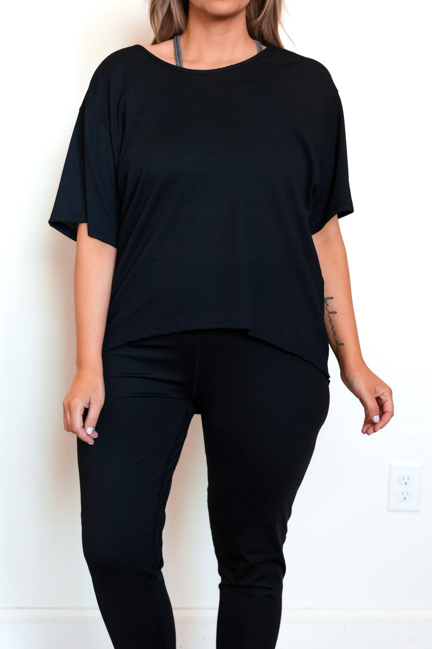 Adore Me Active Top, Black 4 Adore Me Active Top, Black - Image 4