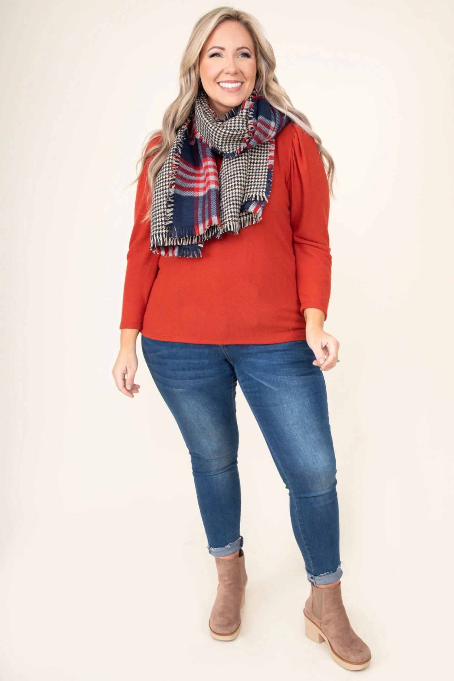 Adventurous Memories Shawl, Navy Red 3 Adventurous Memories Shawl, Navy Red - Image 3