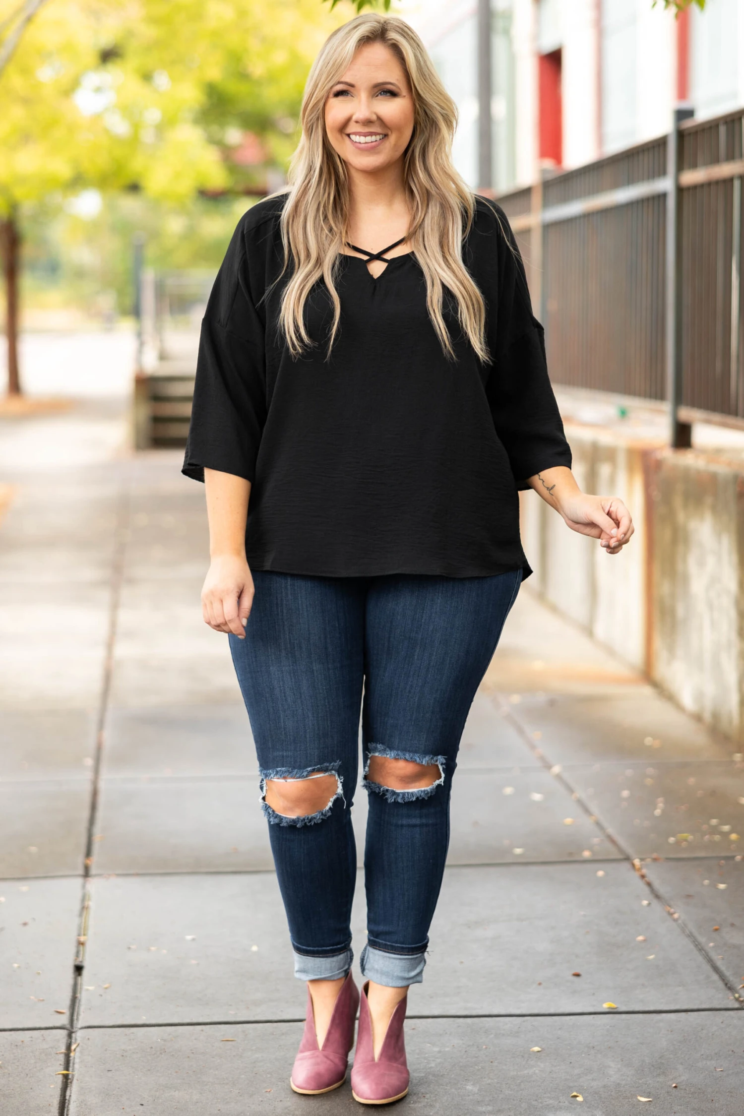 Beautiful Smile Top, Black 2 Beautiful Smile Top, Black - Image 2