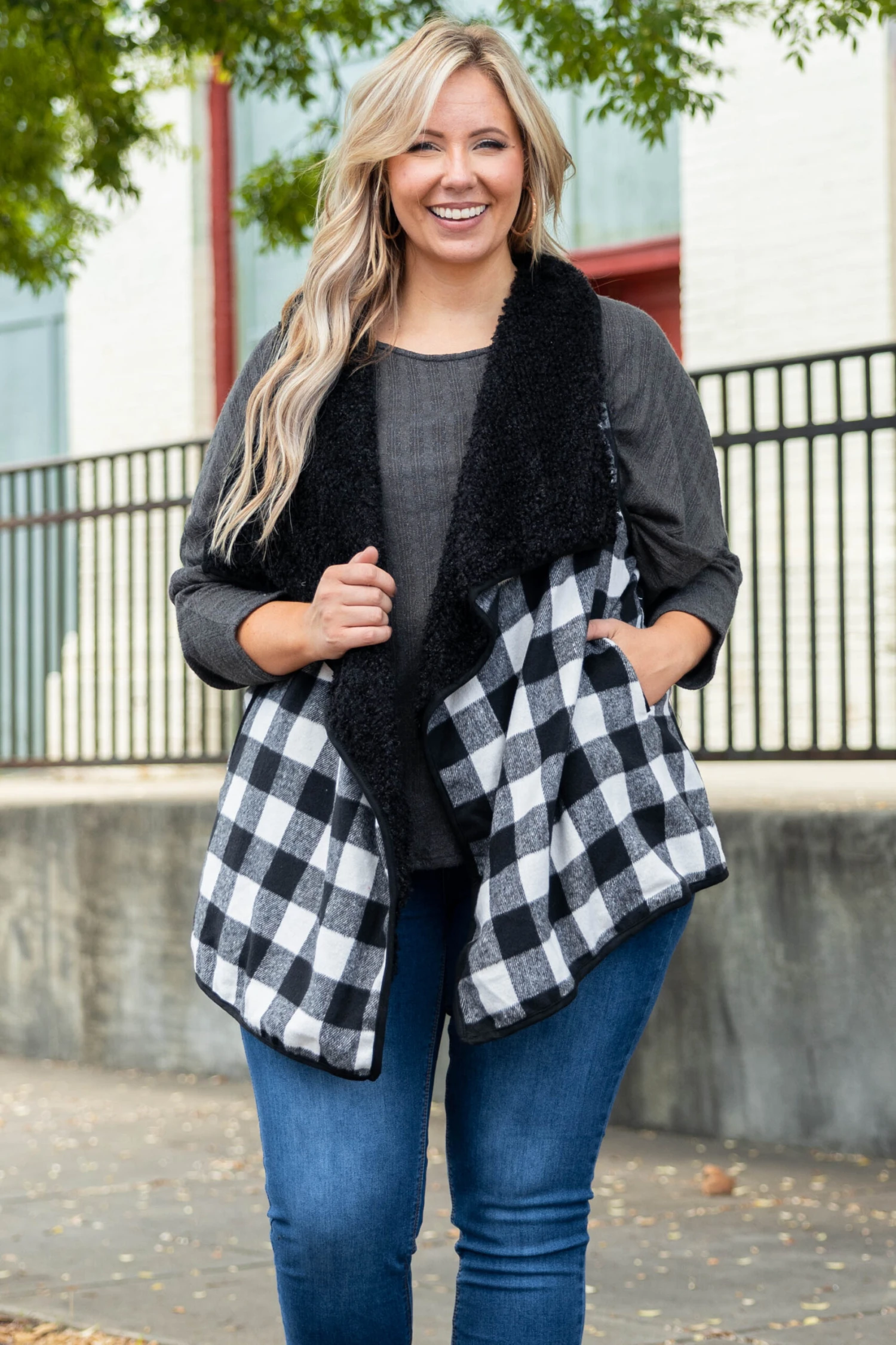 Blustery Night Vest, Black-Ivory 1 Blustery Night Vest, Black-Ivory