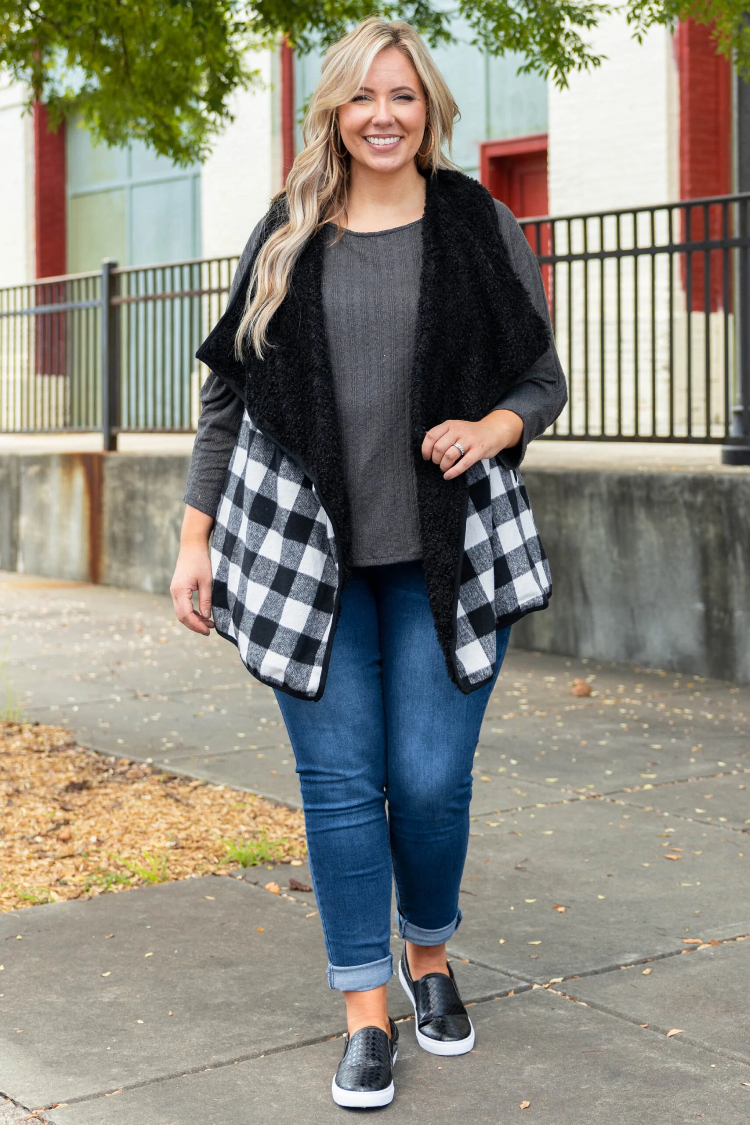 Blustery Night Vest, Black-Ivory 3 Blustery Night Vest, Black-Ivory - Image 3