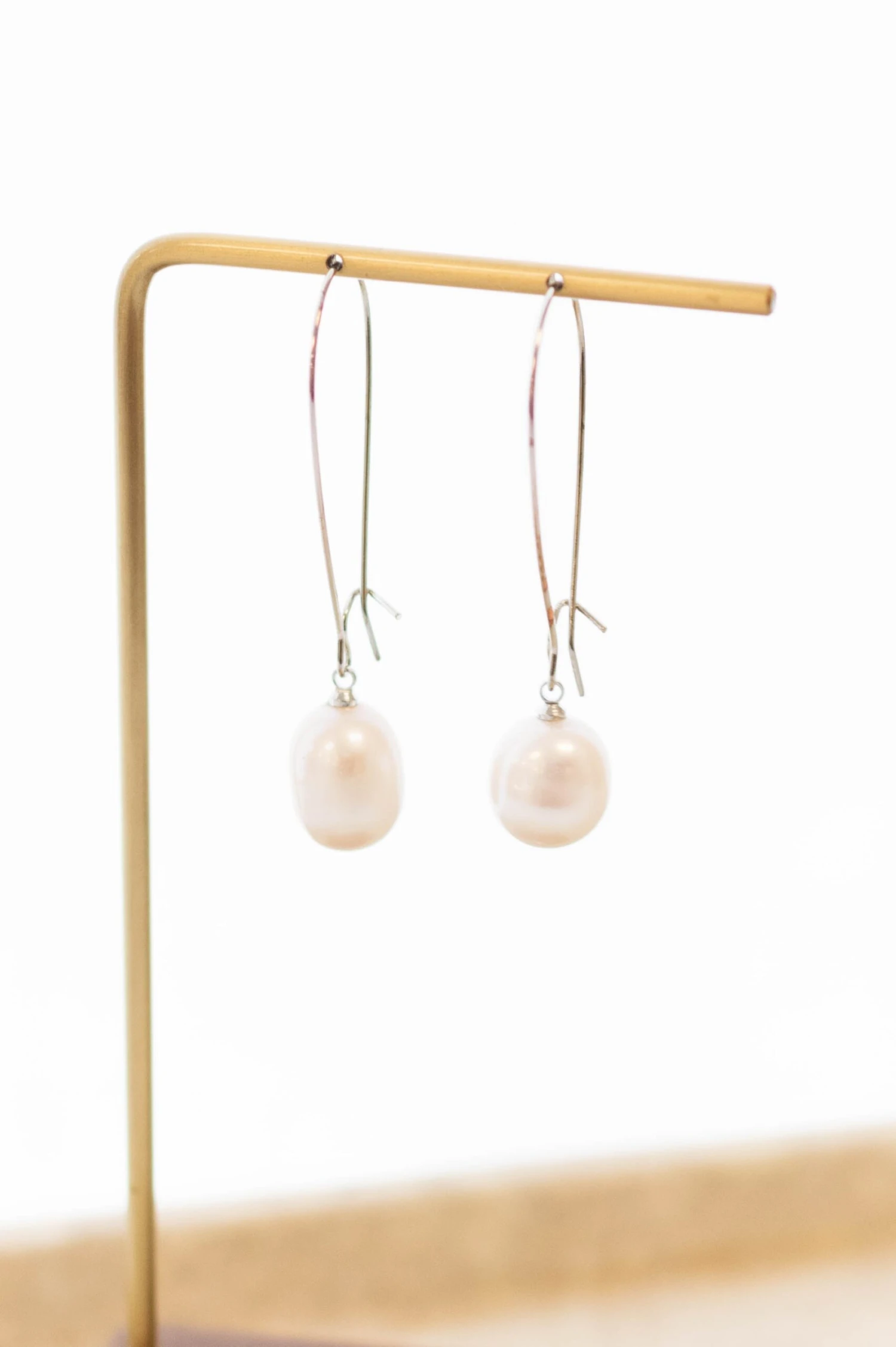 Classic Girly Earrings, Freshwater 2 Classic Girly Earrings, Freshwater - Image 2