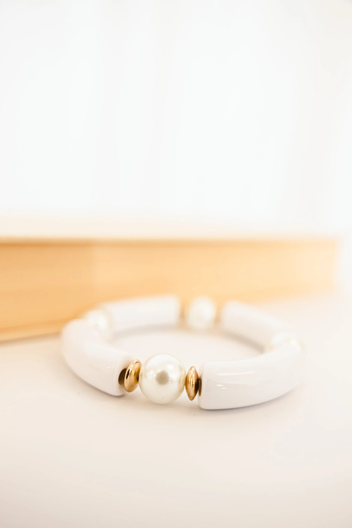 Cloud Hopping Bracelet, White 3 Cloud Hopping Bracelet, White - Image 3