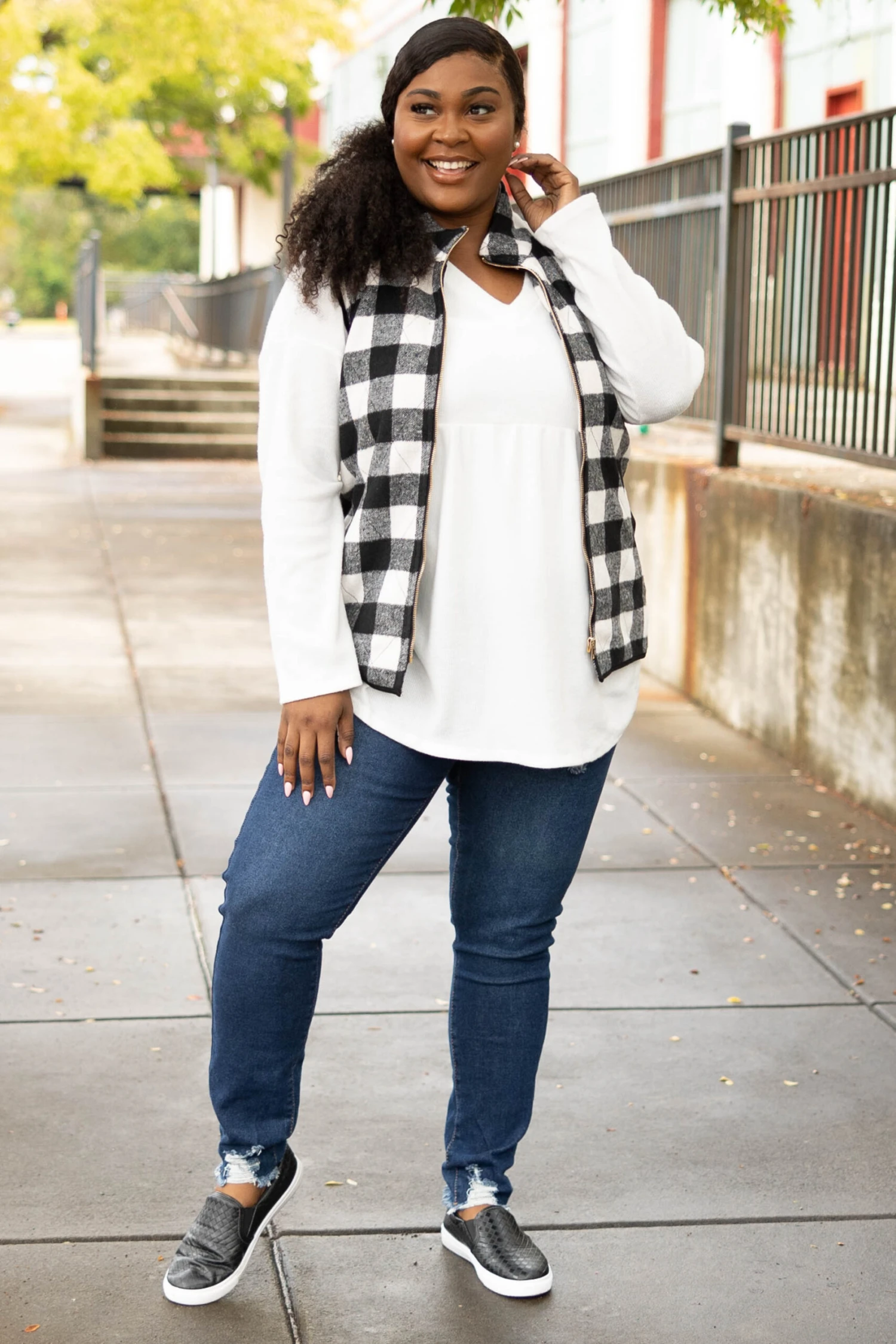 Cold For The Winter Vest, Ivory-Black 3 Cold For The Winter Vest, Ivory-Black - Image 3