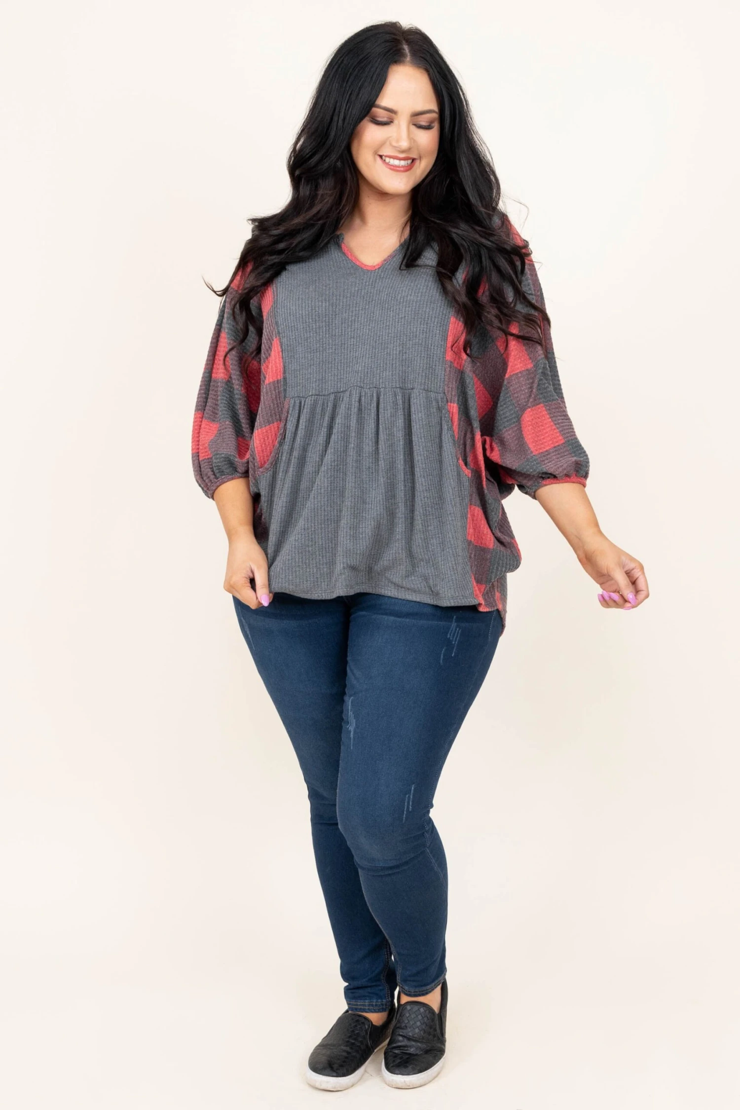 Finding Beauty Top, Red 2 Finding Beauty Top, Red - Image 2