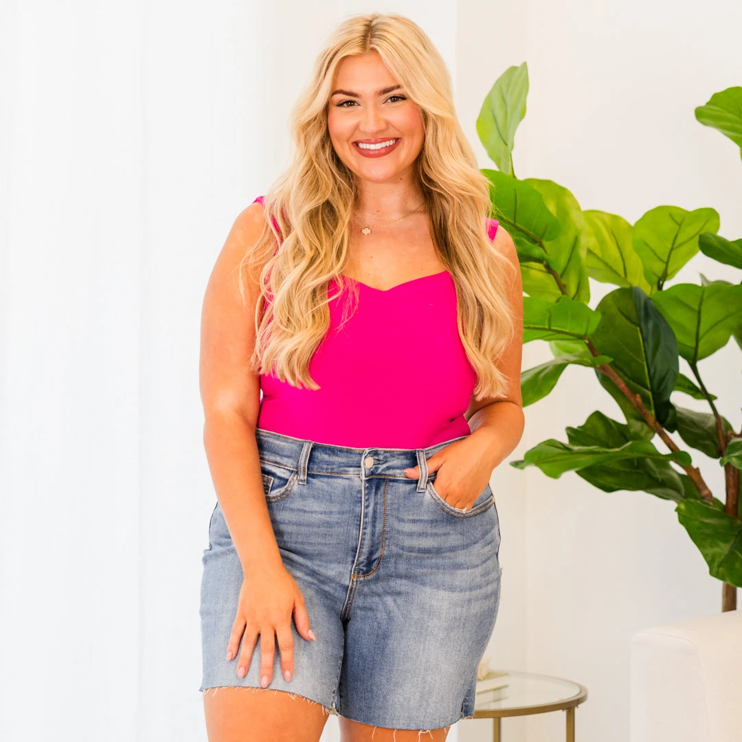 Judy Blue: Got Me Going Shorts, Medium Wash 1 Judy Blue: Got Me Going Shorts, Medium Wash