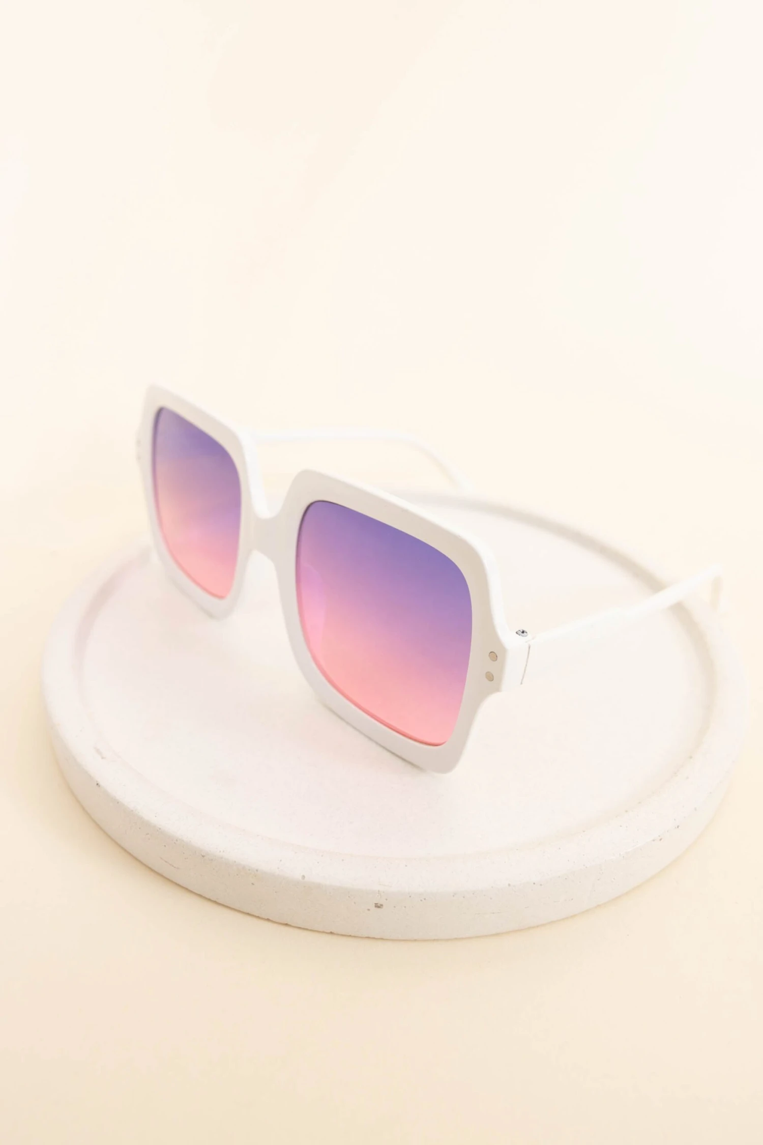 Book On The Beach Sunglasses, White 2 Book On The Beach Sunglasses, White - Image 2