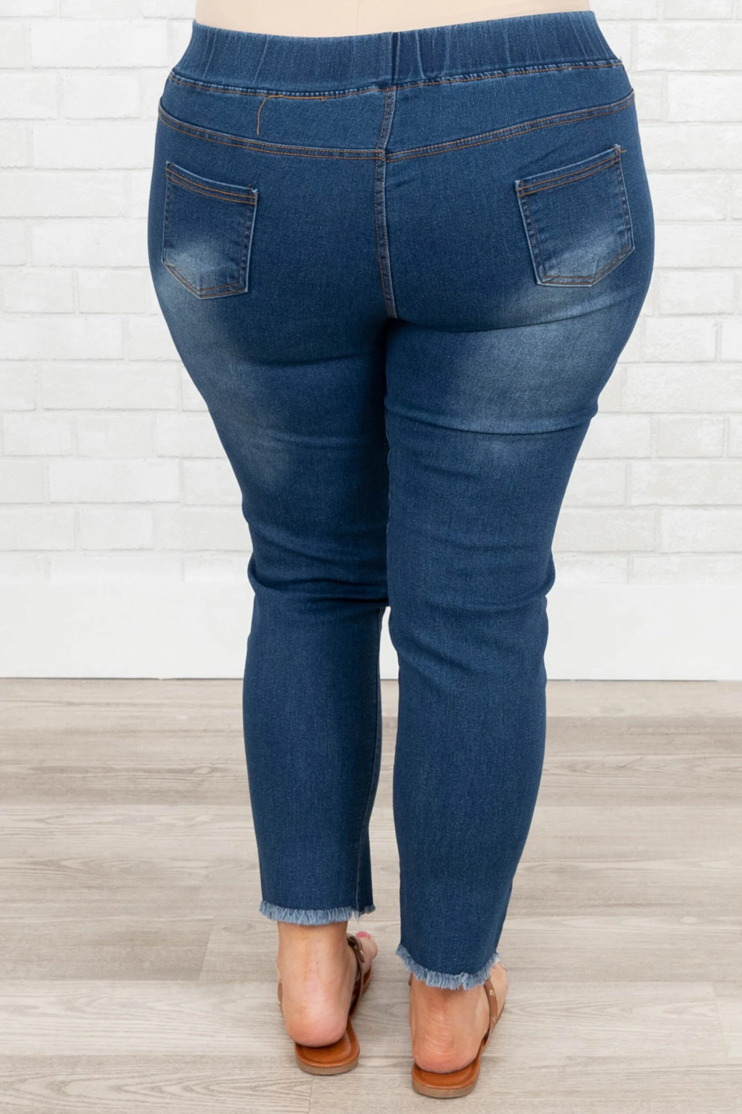 It's Just Us Jeggings, Medium Wash 5 It's Just Us Jeggings, Medium Wash - Image 5