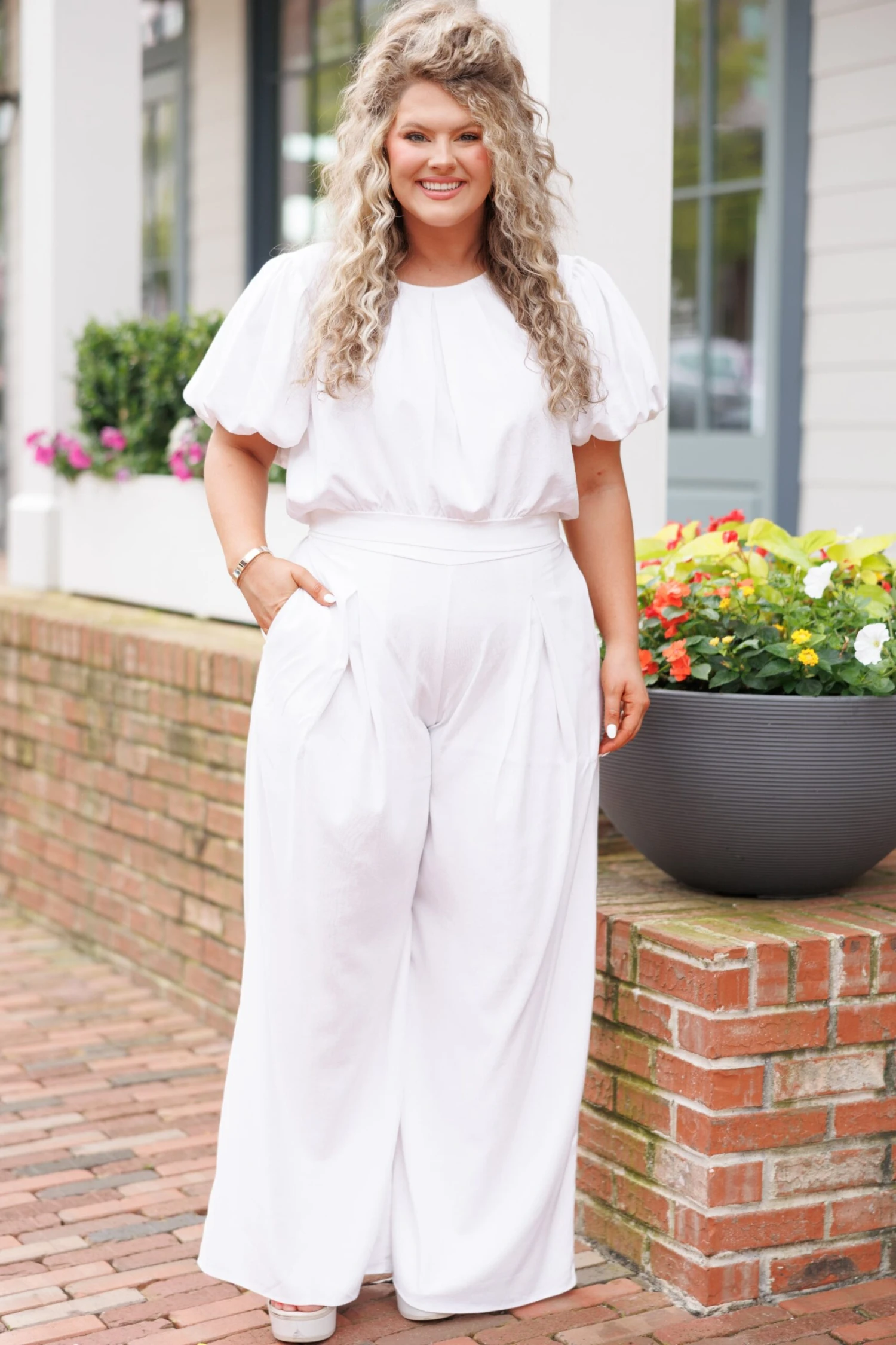 Passing The Street Pants, White 6 Passing The Street Pants, White - Image 6