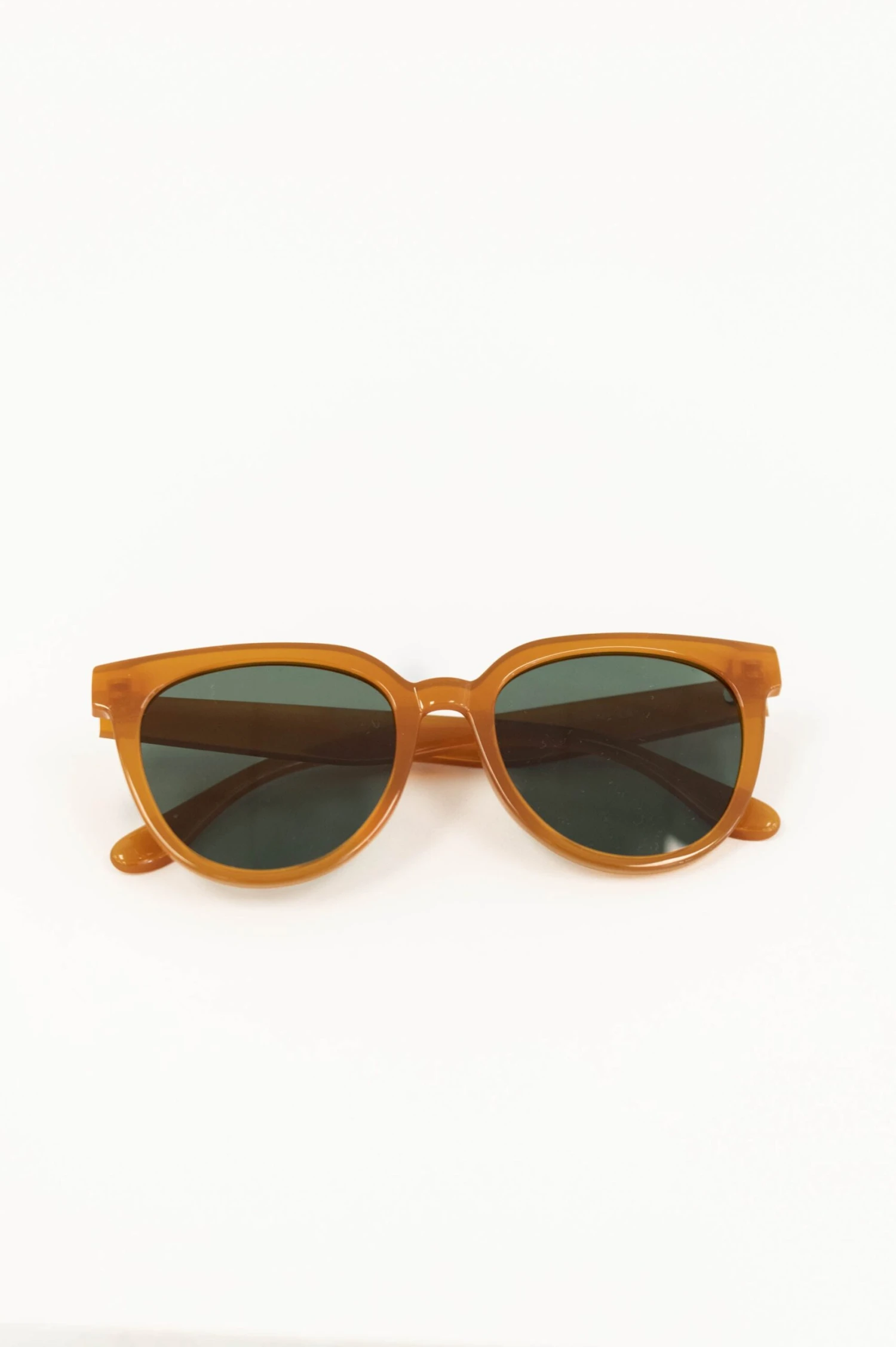 Shady Lady Sunglasses, Brown 3 Shady Lady Sunglasses, Brown - Image 3