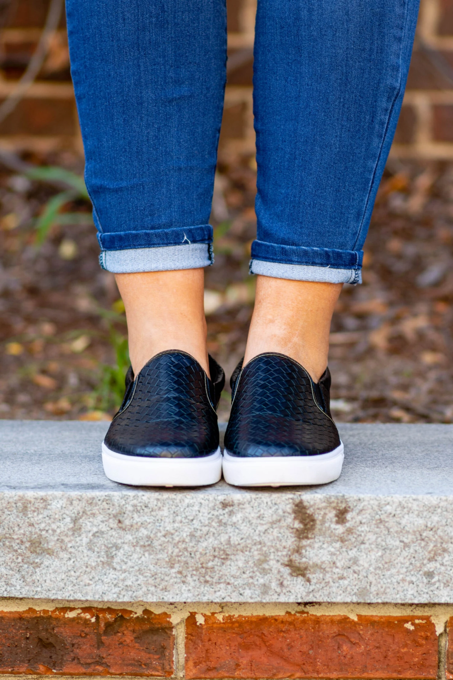 Grand Prize Slides, Black-White 2 Grand Prize Slides, Black-White - Image 2